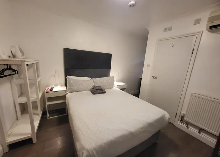 Abbey Point Hotel