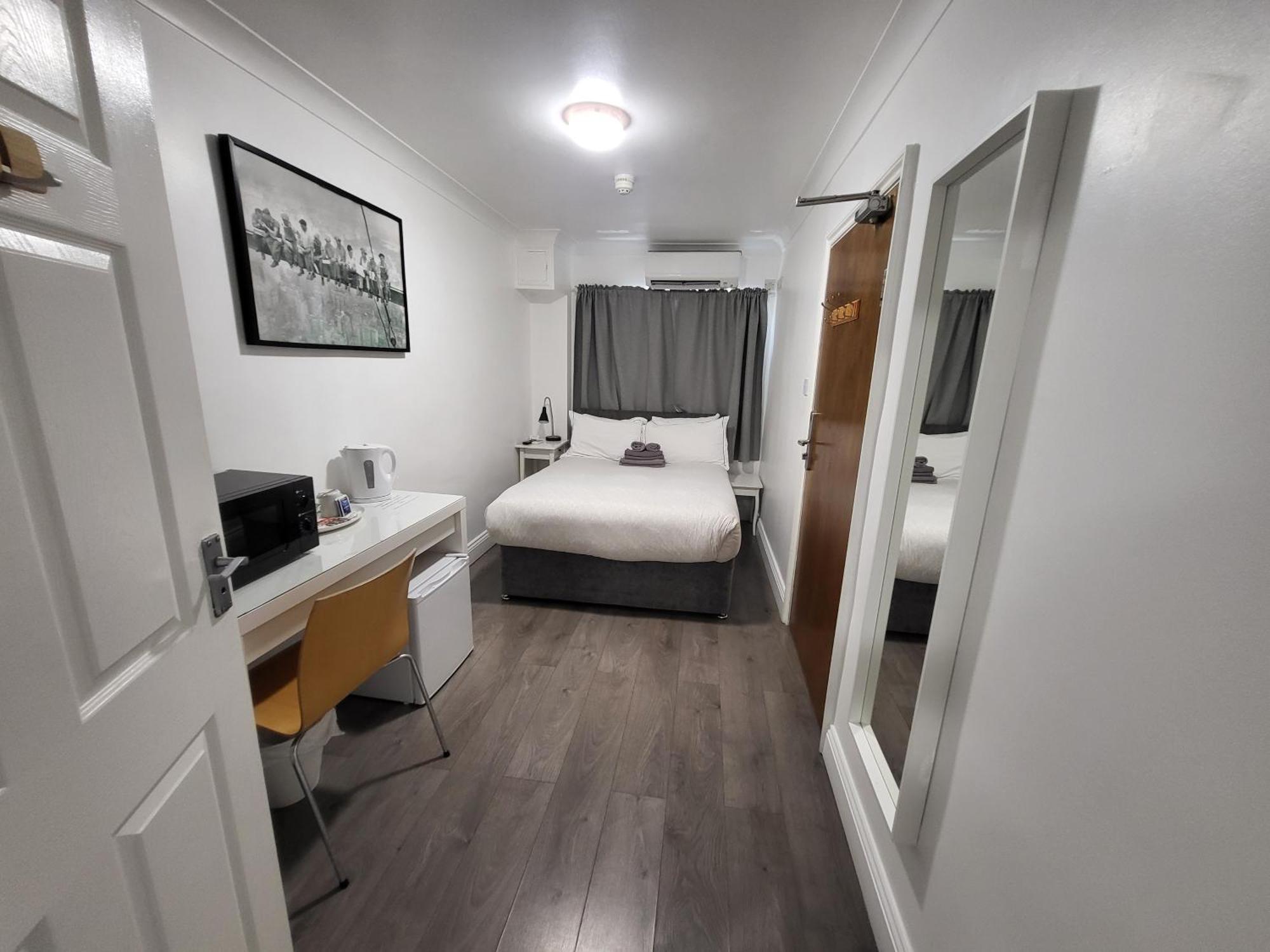 Hotel Abbey Point Wembley