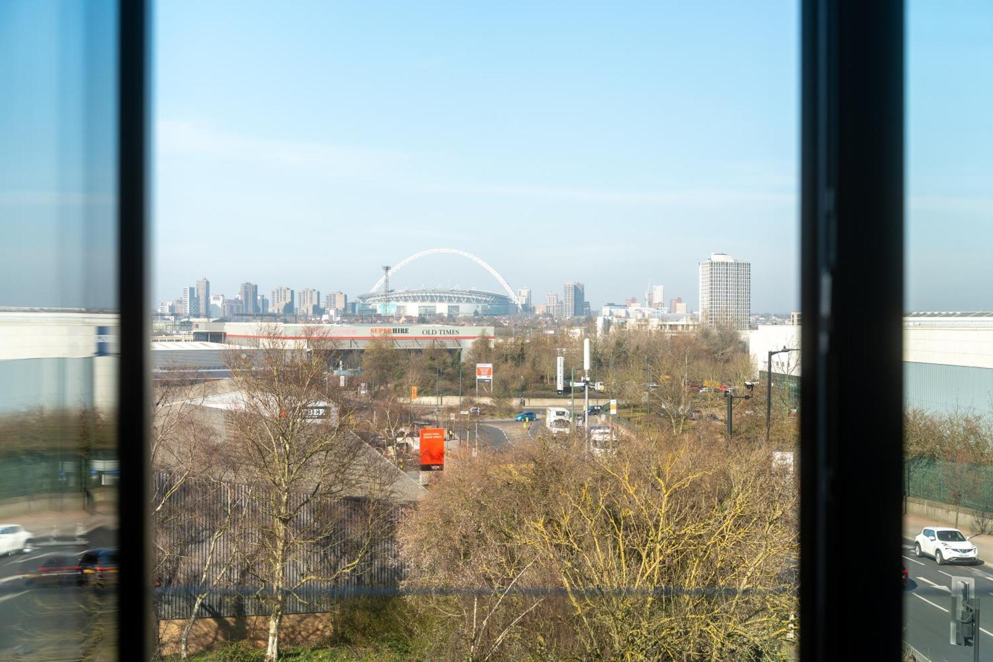 Hotel Abbey Point Wembley